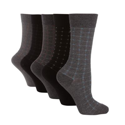 Freshen Up Your Feet Pack of five grey micro dot socks